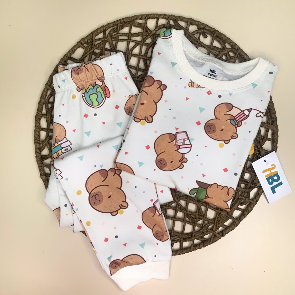 Pijama MC Capibara